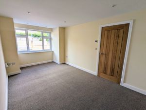 Photo 25- click for photo gallery